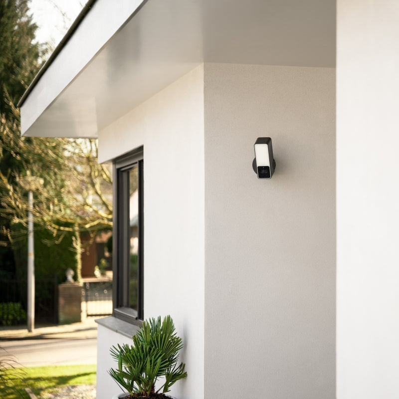EVE Outdoor Cam - Secure Floodlight Camera Eve