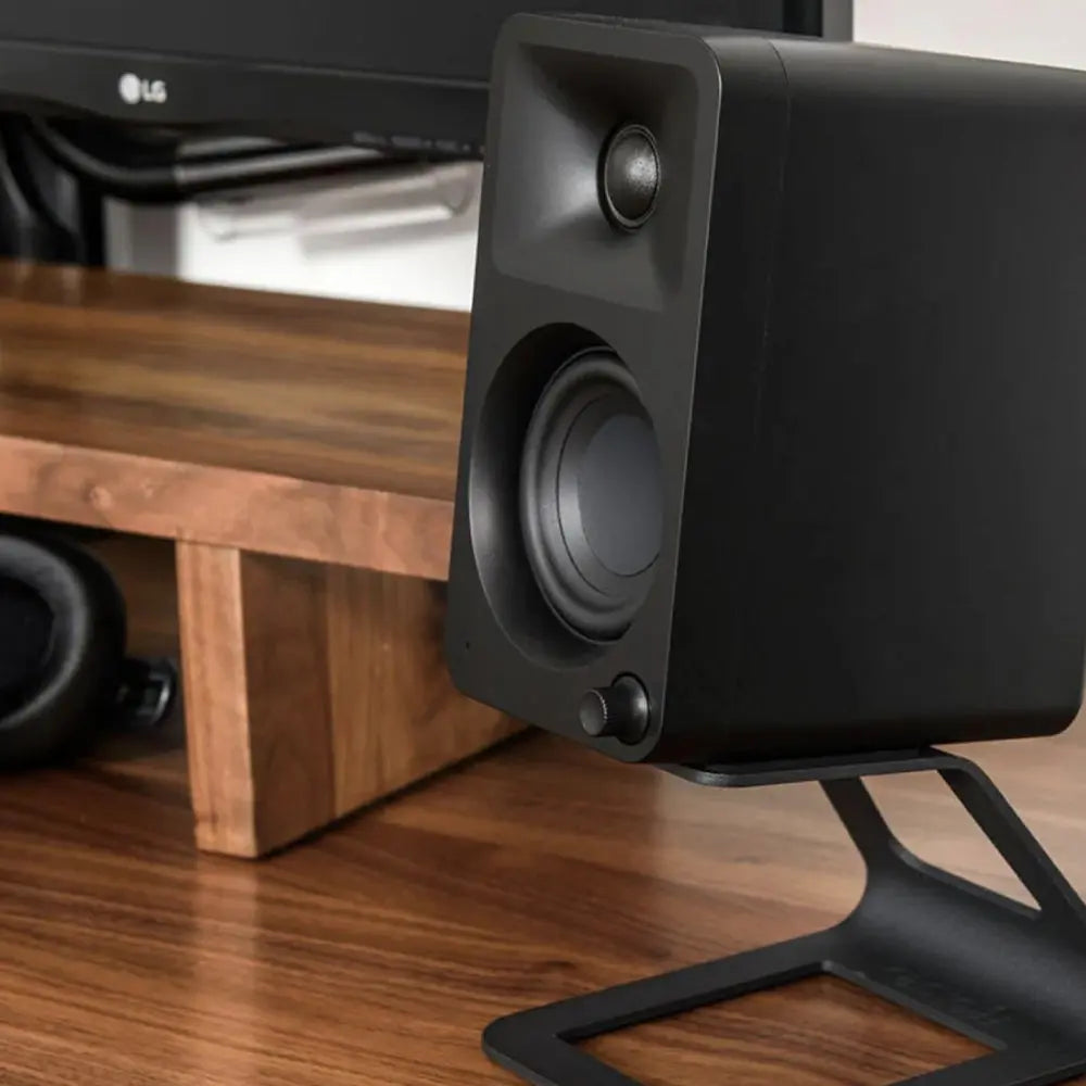 KANTO OBI3 Turntable (Matte Green) with KANTO ORA 100W Powered Speakers (Black) Bundle Kanto