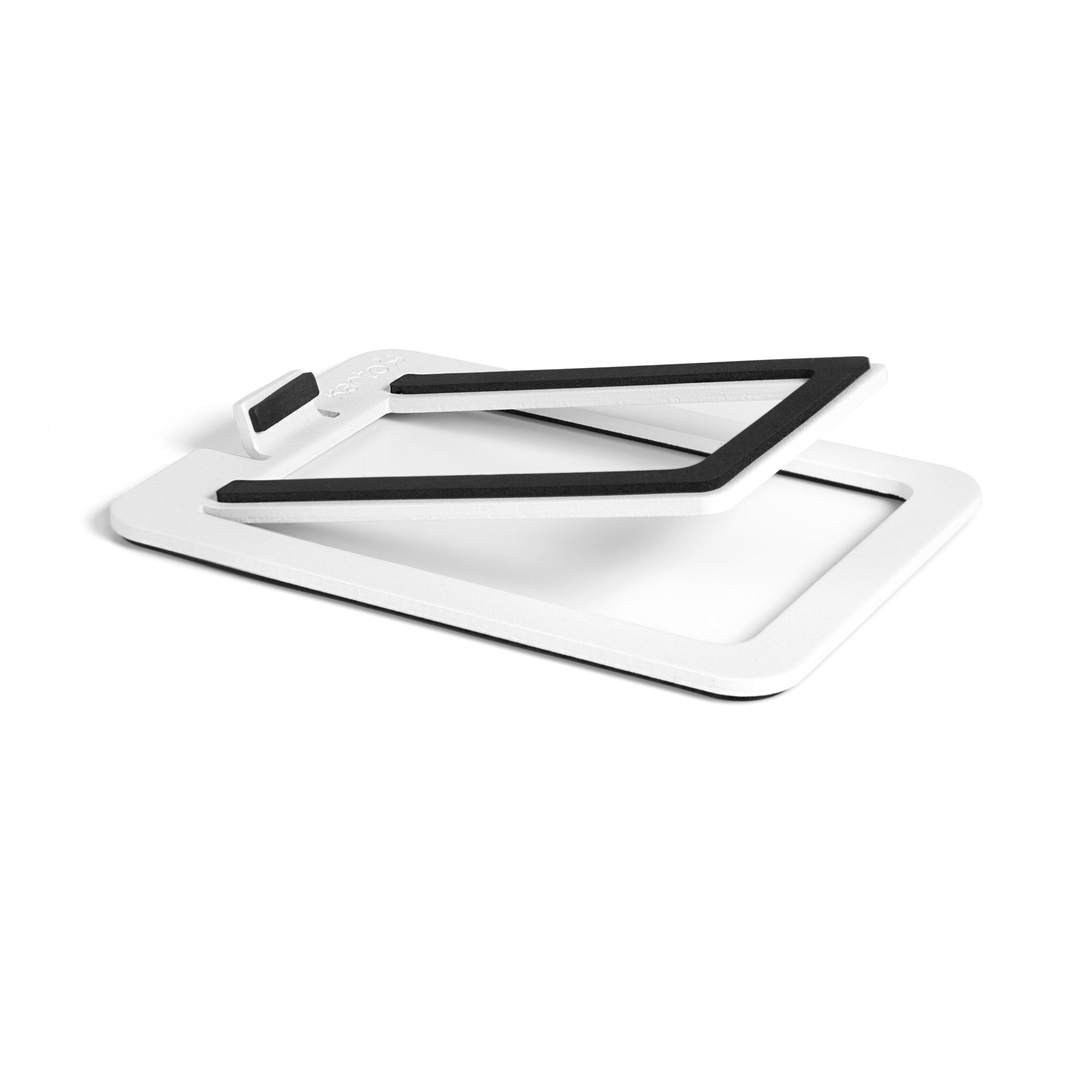 KANTO S2 Angled Desktop Speaker Stands for Small Speakers (White)