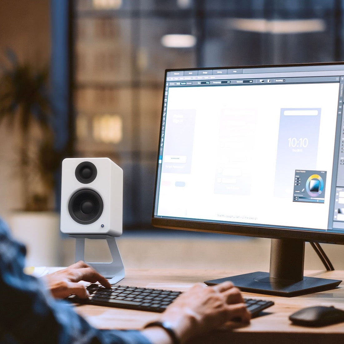 KANTO SE2 Elevated Desktop Speaker Stands for Small Speakers (White)