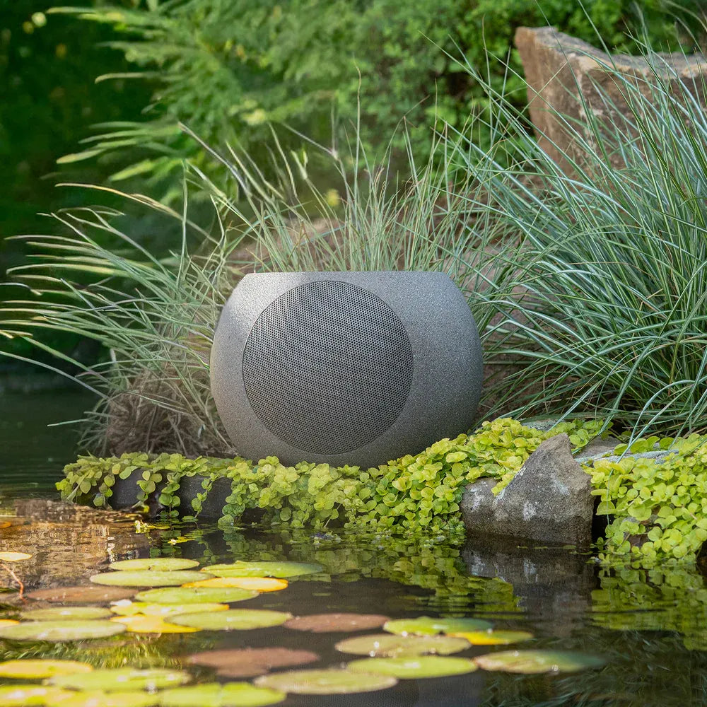 VICTROLA Zen Premium Solar Garden Speaker Victrola