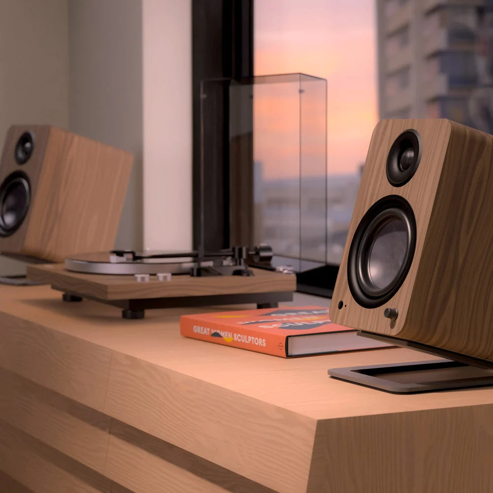 Kanto YU6 G2 200 W Powered Bookshelf Speakers Kanto